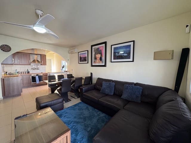 2 bedroom Semi-detached Villa for rent in Orihuela Costa, Orihuela - € 1,200 (Ref: 8892699)