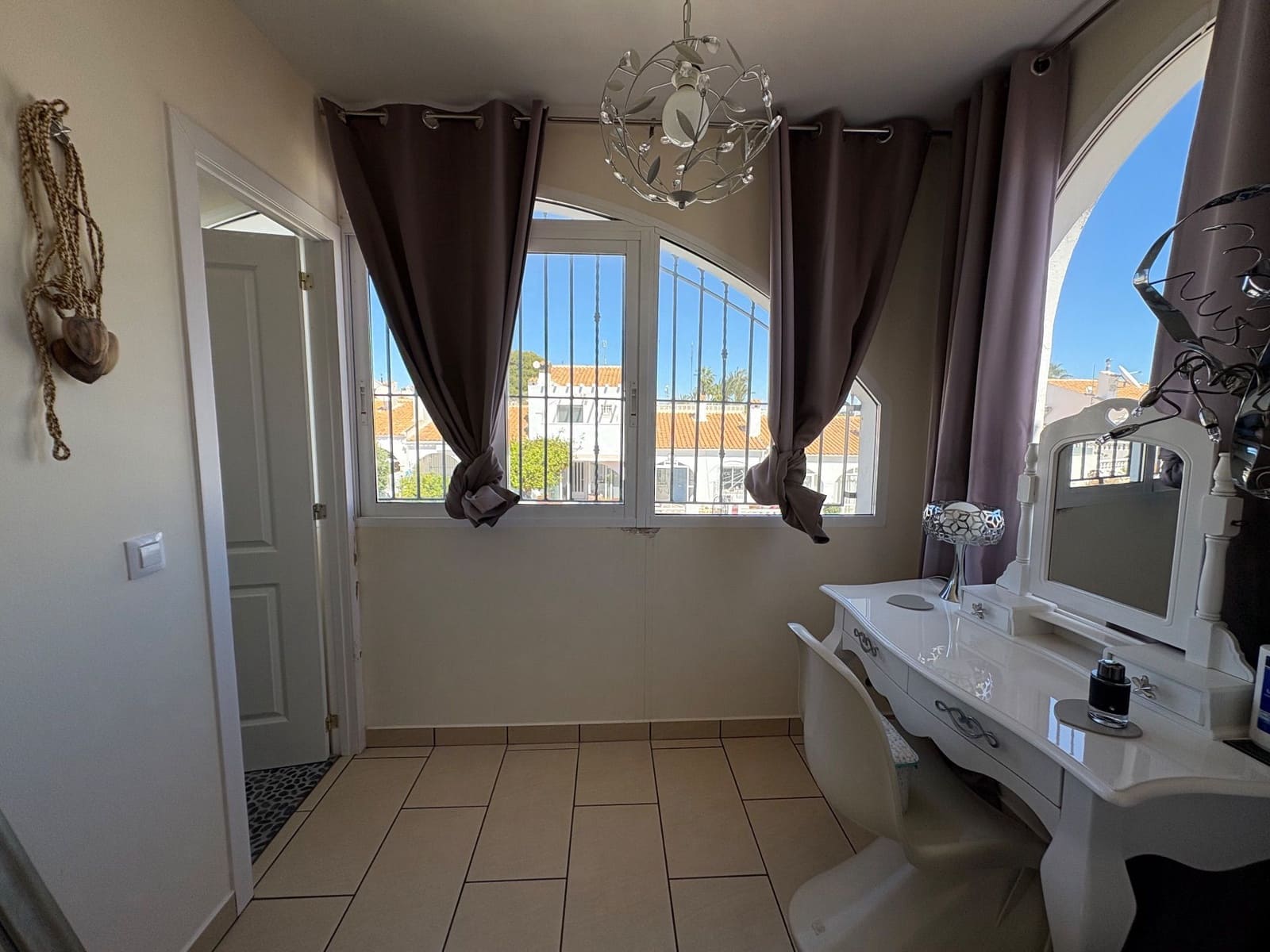 2 bedroom Semi-detached Villa for rent in Orihuela Costa - € 1,200 (Ref: 8892699)