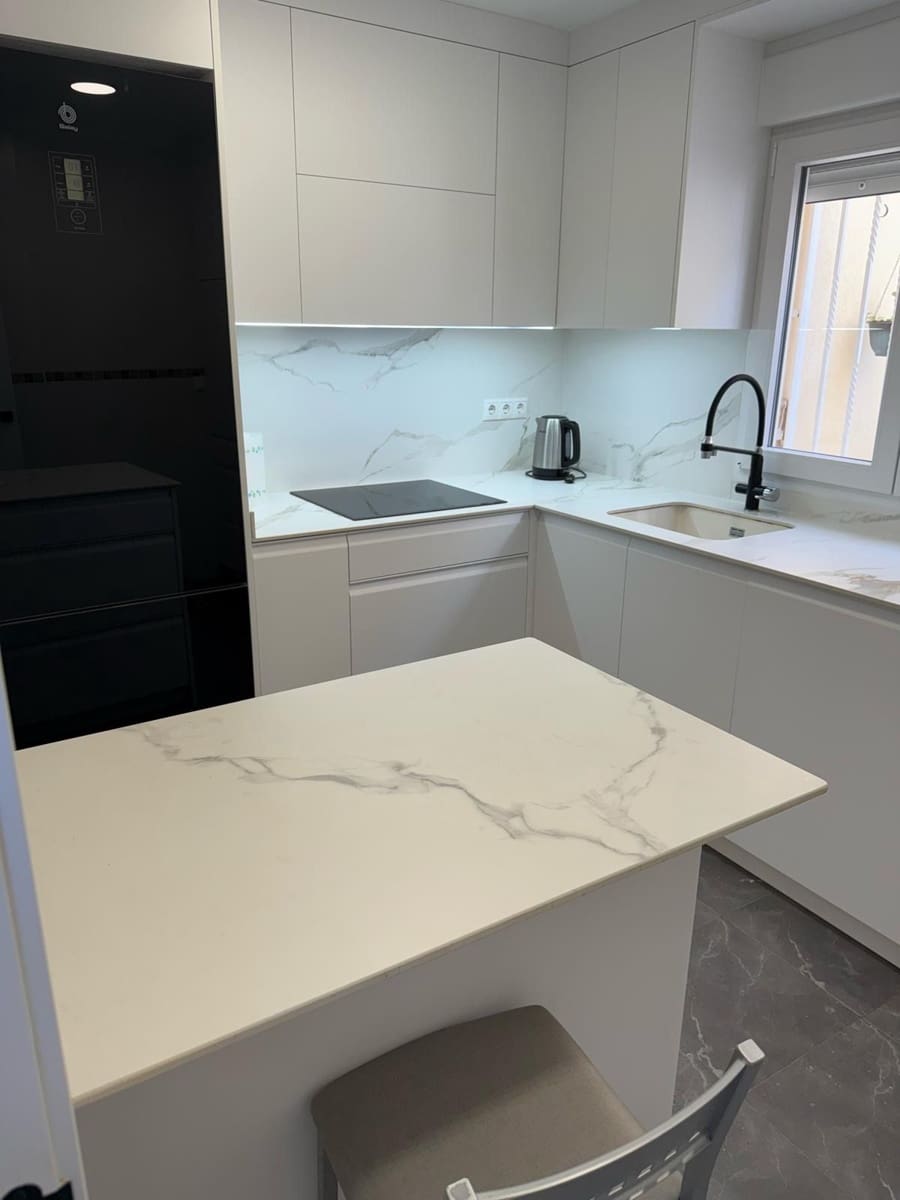 3 bedroom Villa for sale in Guardamar del Segura with garage - € 299,000 (Ref: 8894413)