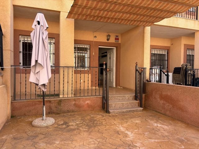 Appartement de 2 chambres à louer à Orihuela Costa, Orihuela - 800 € (Ref: 8896195)