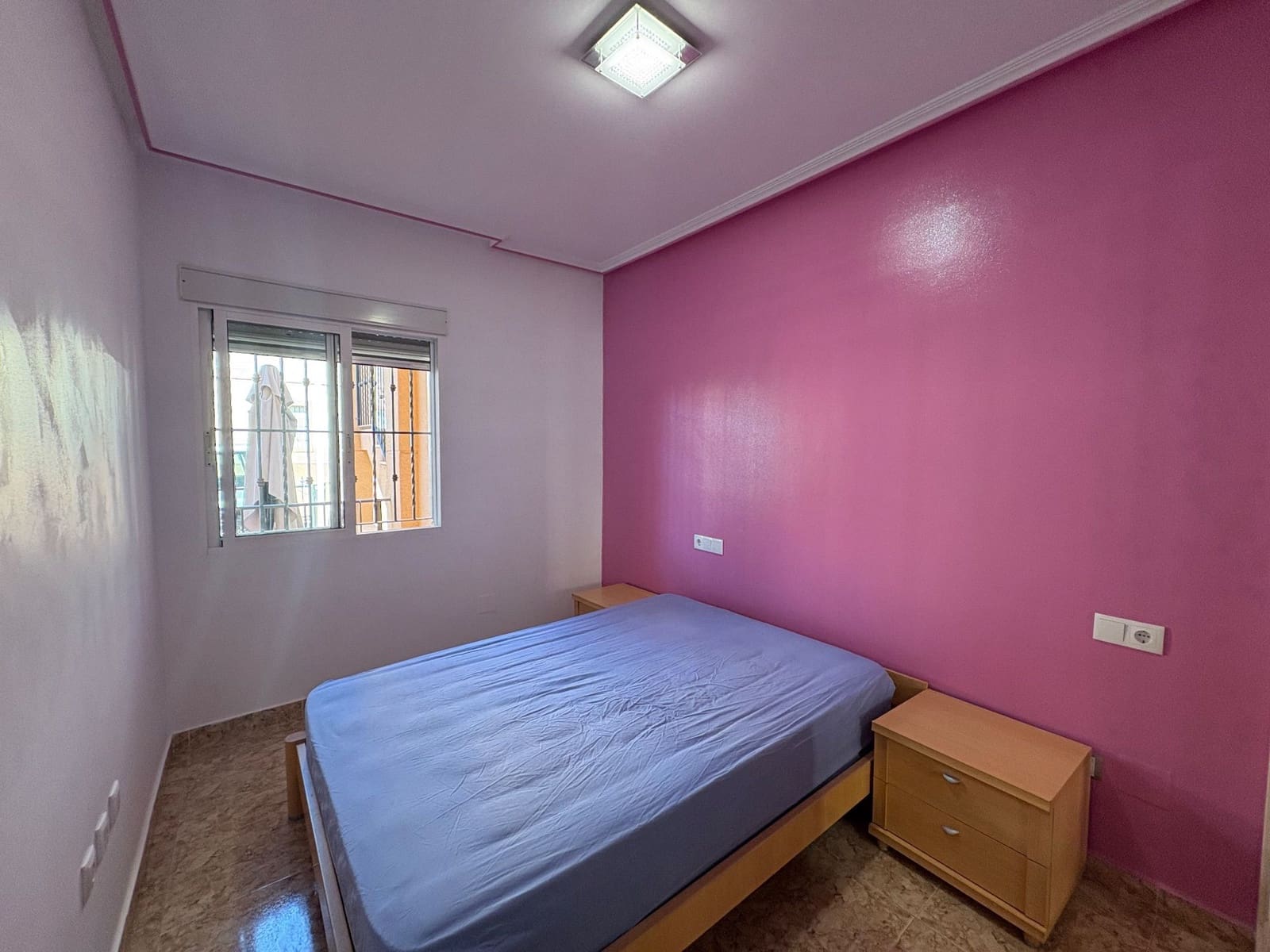 Appartement de 2 chambres à louer à Orihuela Costa - 800 € (Ref: 8896195)