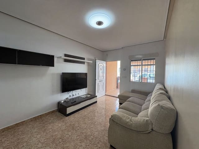 Appartement de 2 chambres à louer à Orihuela Costa, Orihuela - 800 € (Ref: 8896195)
