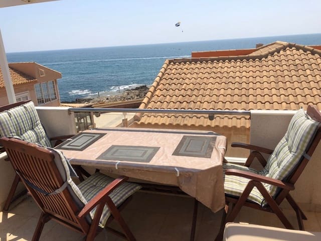 Villa/Maison Semi-Mitoyenne de 3 chambres à louer à Torrevieja avec garage - 1 400 € (Ref: 8950446)