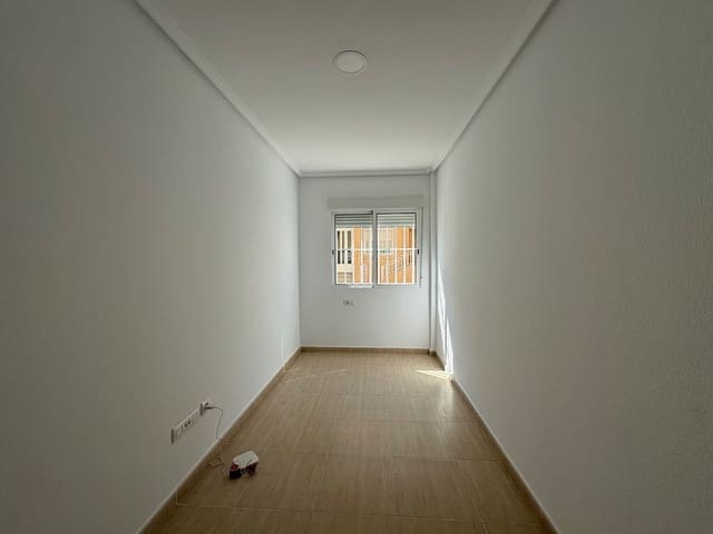 3 camera da letto Appartamento da affittare in Pilar de la Horadada con piscina garage - 775 € (Rif: 8956834)