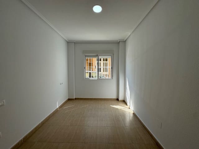 3 camera da letto Appartamento da affittare in Pilar de la Horadada con piscina garage - 775 € (Rif: 8956834)