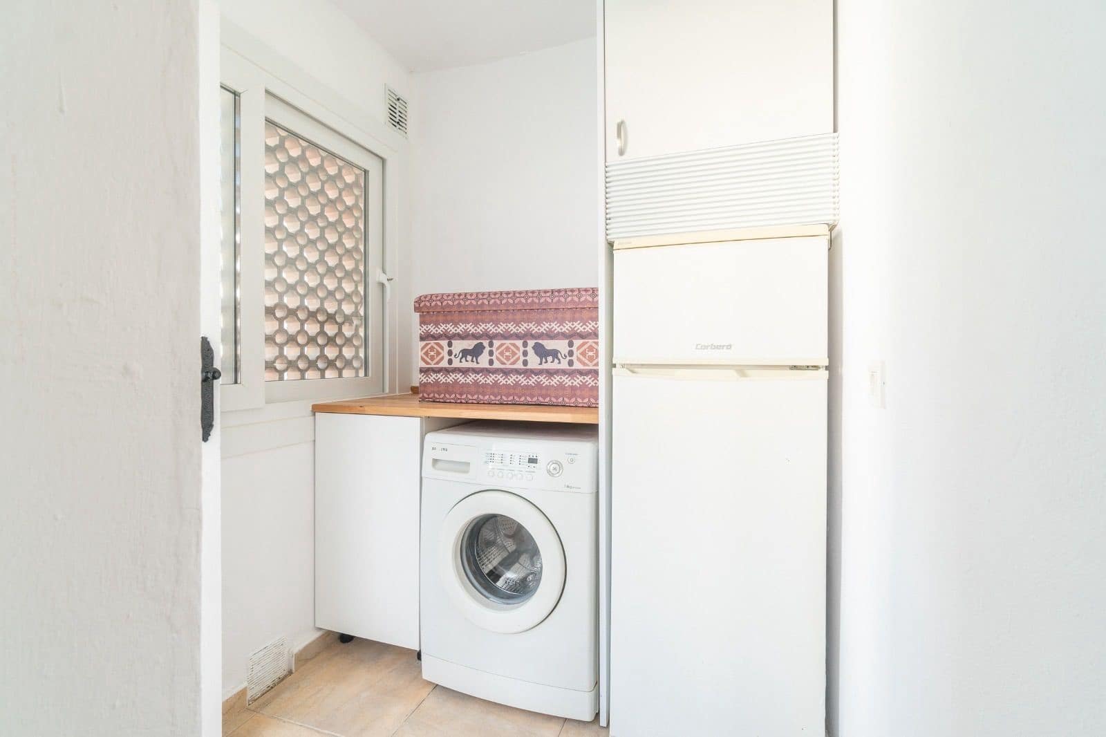 3 slaapkamer Halfvrijstaande villa te huur in Orihuela Costa met zwembad - € 1.600 (Ref: 8996500)