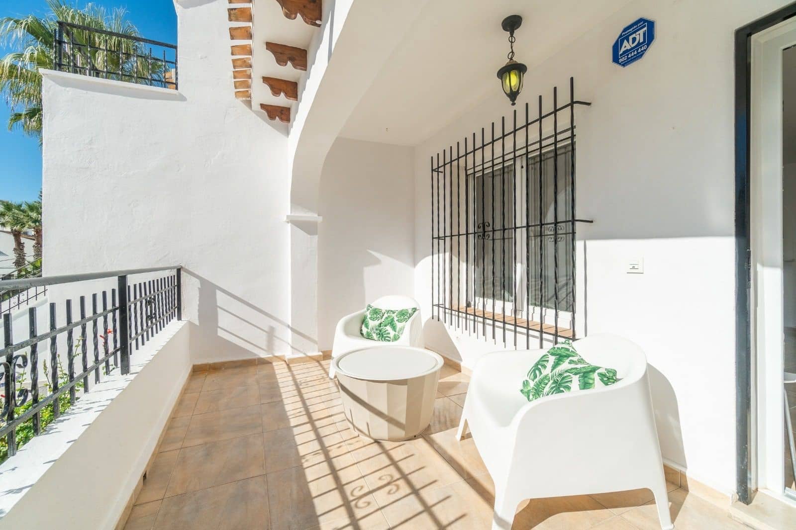 3 slaapkamer Halfvrijstaande villa te huur in Orihuela Costa met zwembad - € 1.600 (Ref: 8996500)
