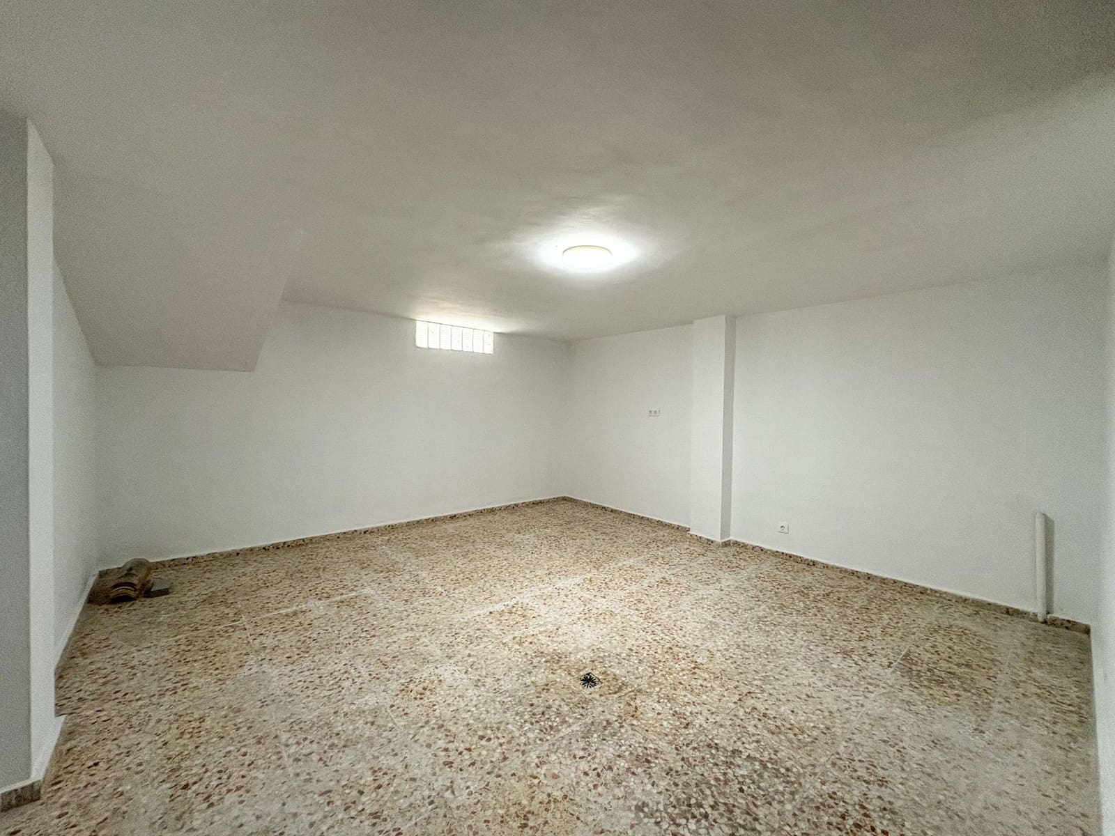 3 makuuhuone Paritalo vuokrattavana paikassa Benijofar mukana 
autotalli - 1 225 € (Ref: 9004657)