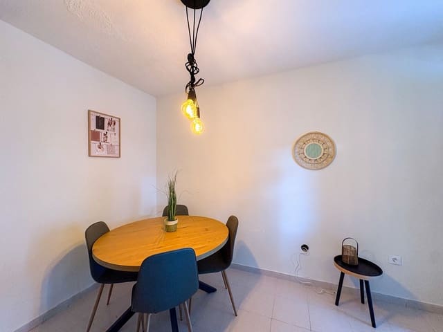 3 makuuhuone Paritalo vuokrattavana paikassa Benijófar mukana 
autotalli - 1 225 € (Ref: 9004657)