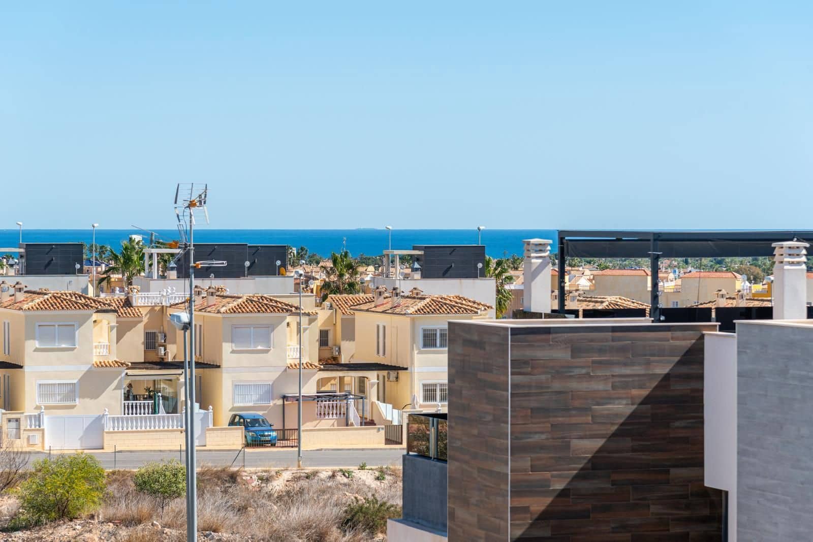 4 bedroom Villa for rent in Orihuela Costa with pool - € 3,000 (Ref: 9013756)