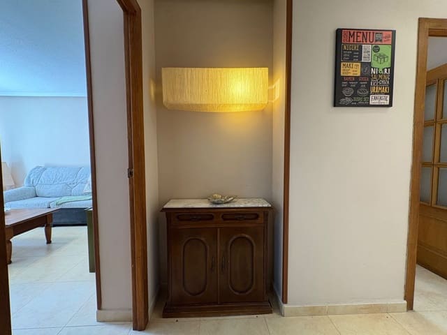 3 makuuhuone Asunto vuokrattavana paikassa Torrevieja - 850 € (Ref: 9034171)