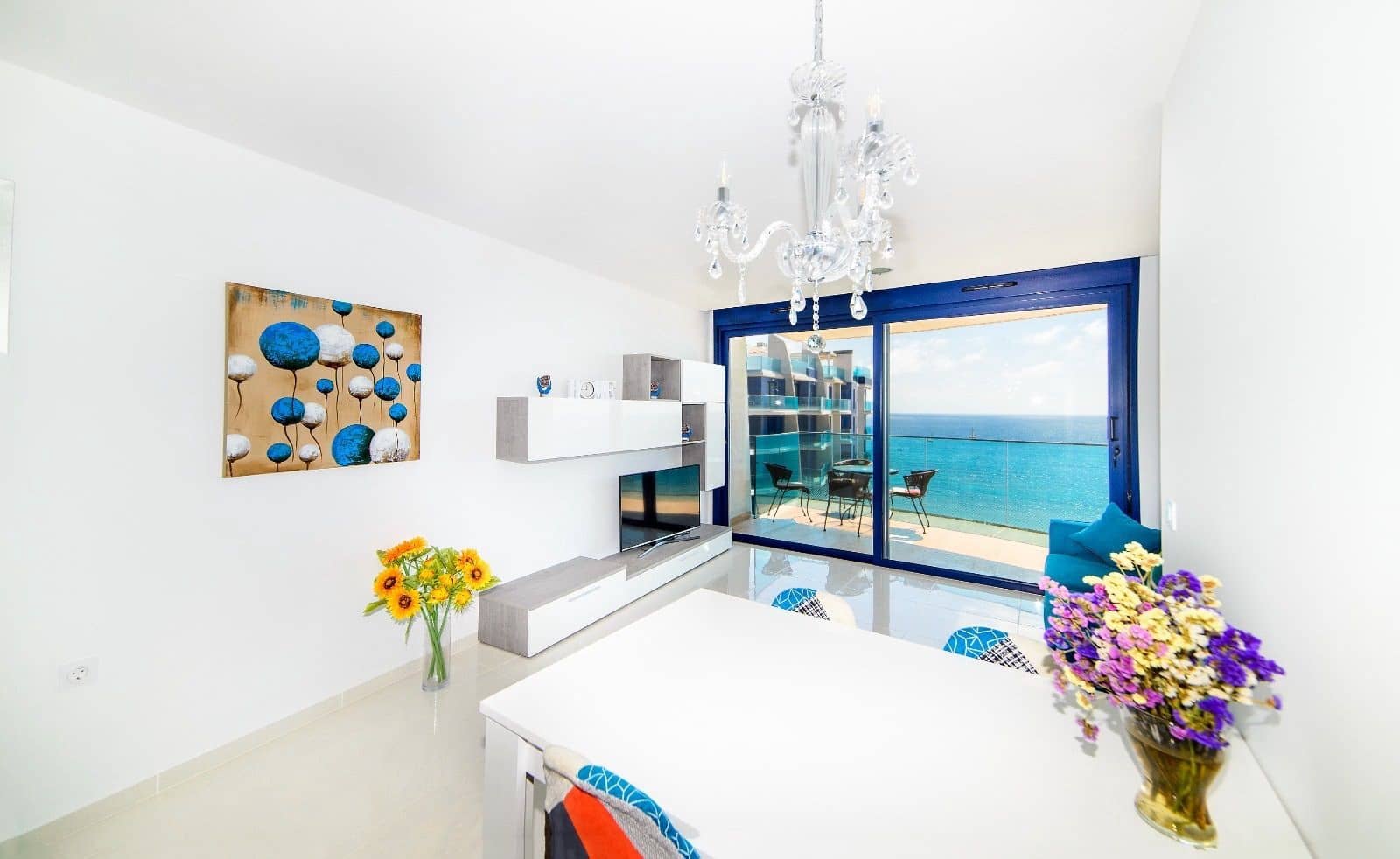 2 quarto Apartamento para arrendar em Punta Prima com piscina garagem - 1 800 € (Ref: 9100469)