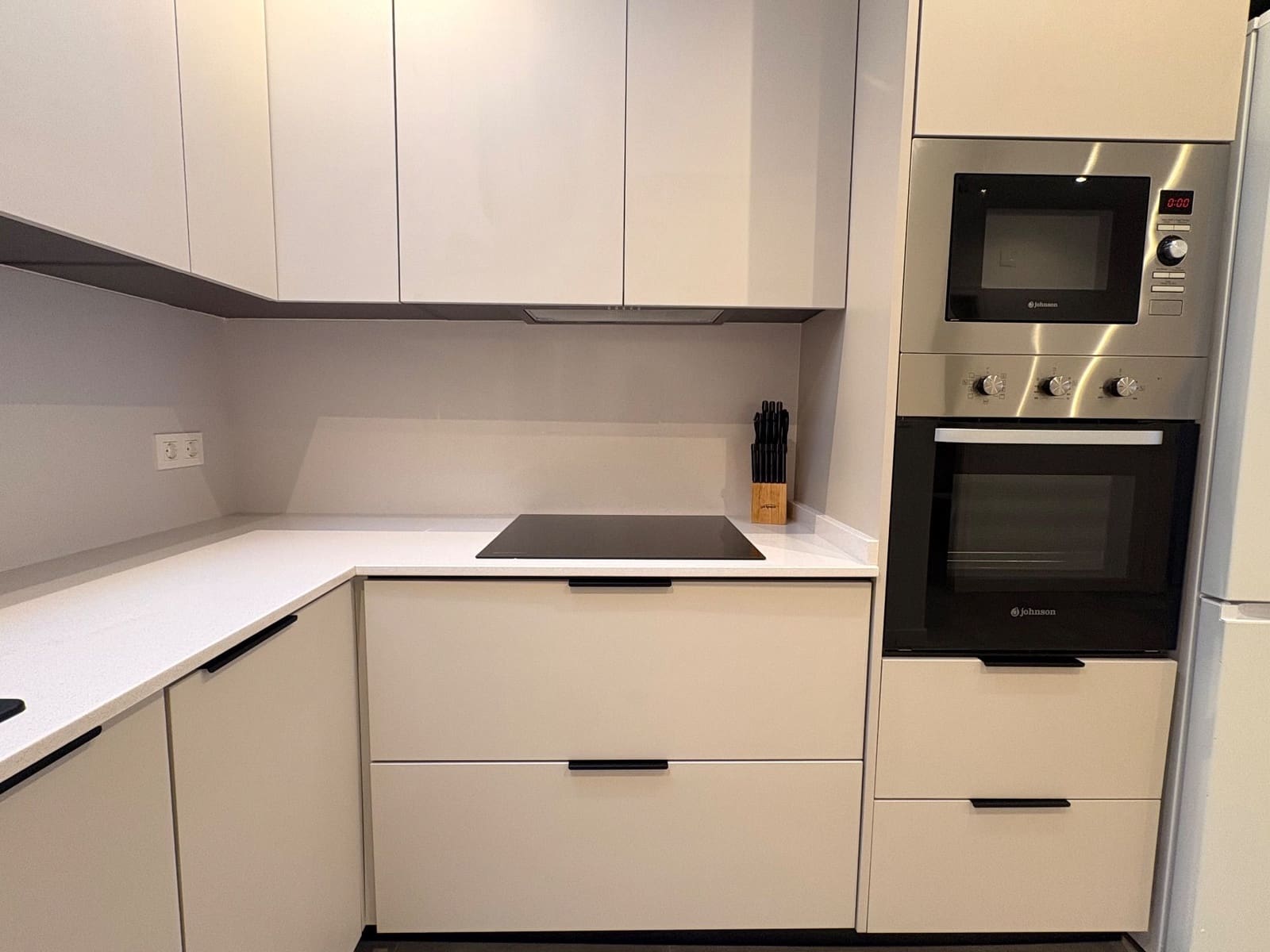 Bungalow de 2 chambres à louer à Torrevieja - 850 € (Ref: 9113798)