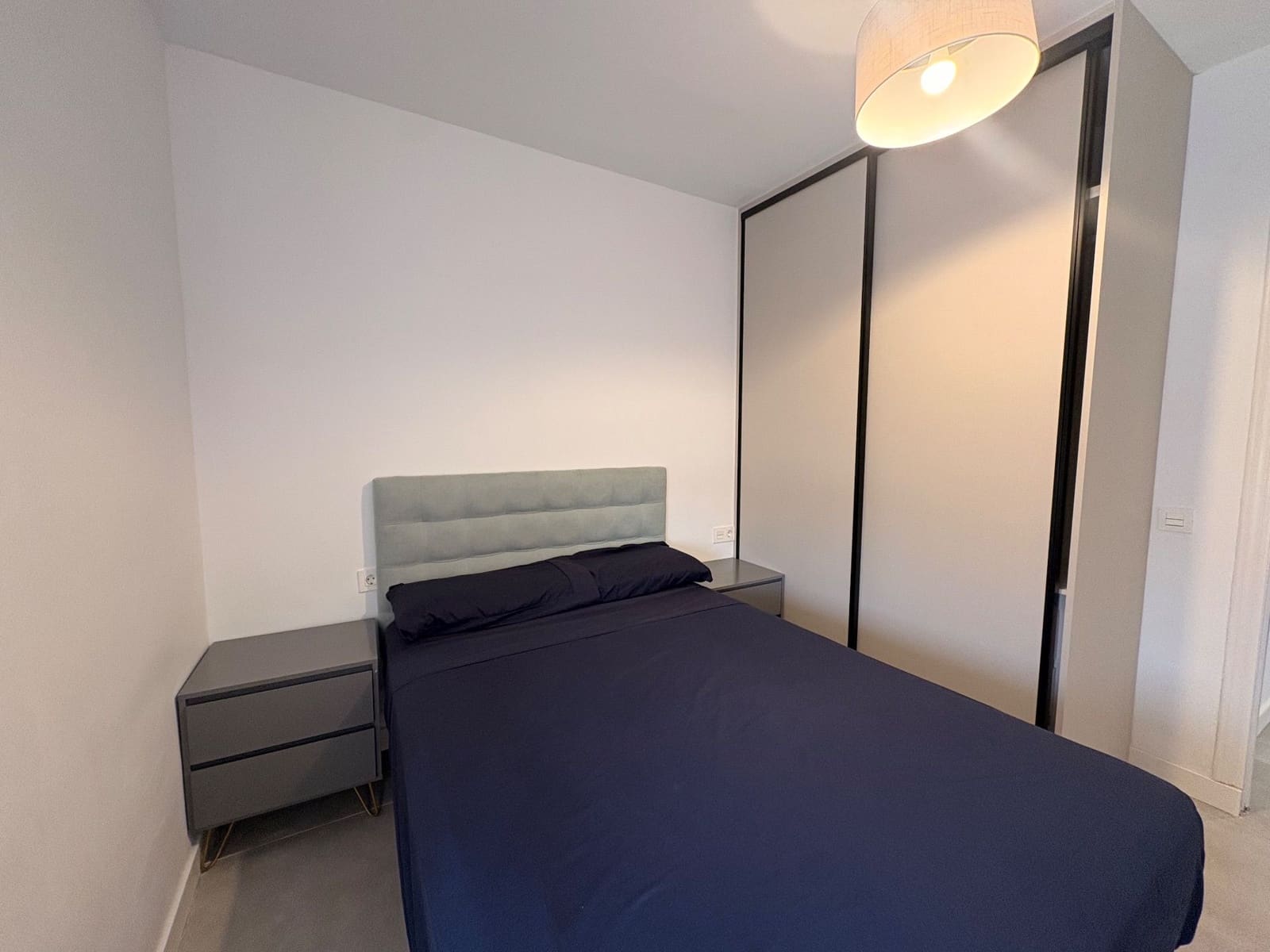 Bungalow de 2 chambres à louer à Torrevieja - 850 € (Ref: 9113798)