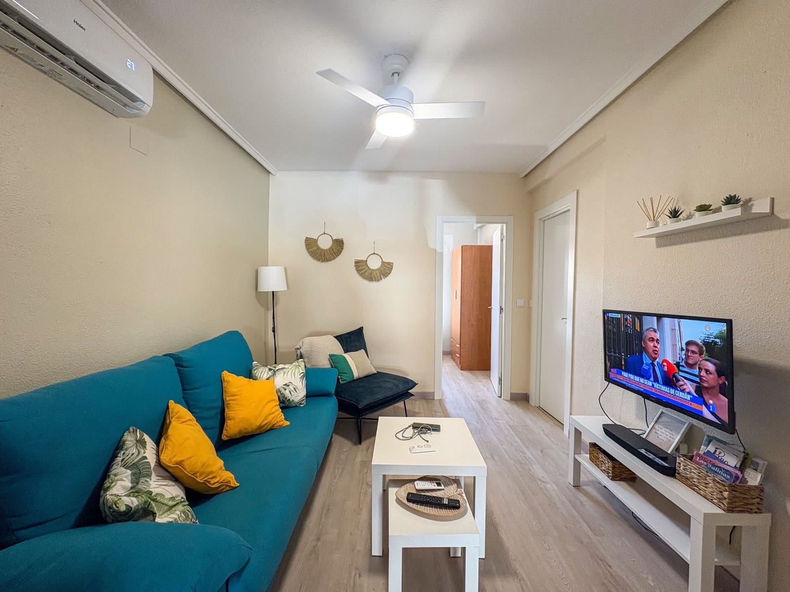 1 soverom Leilighet til leie i Torrevieja - € 650 (Ref: 9113799)