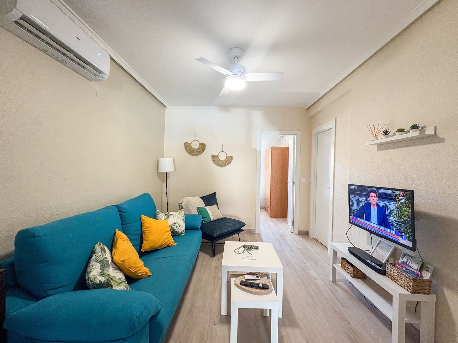 1 soverom Leilighet til leie i Torrevieja - € 650 (Ref: 9113799)