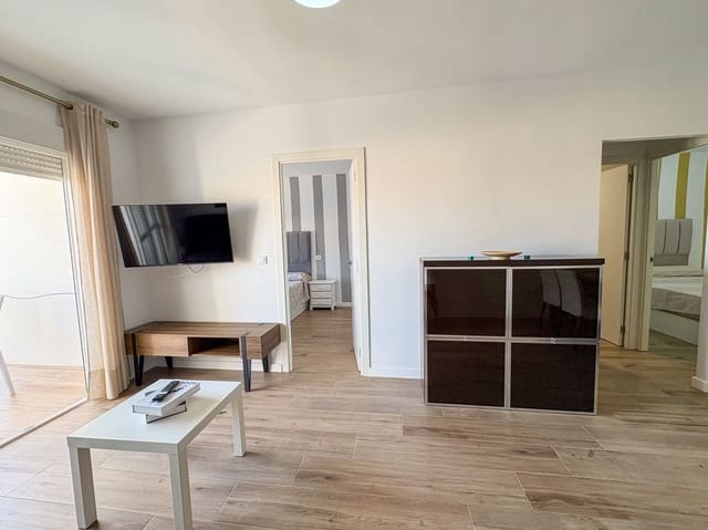 3 soveværelse Lejlighed til leje i Torre de la Horadada, Pilar de la Horadada - € 850 (Ref: 9133997)