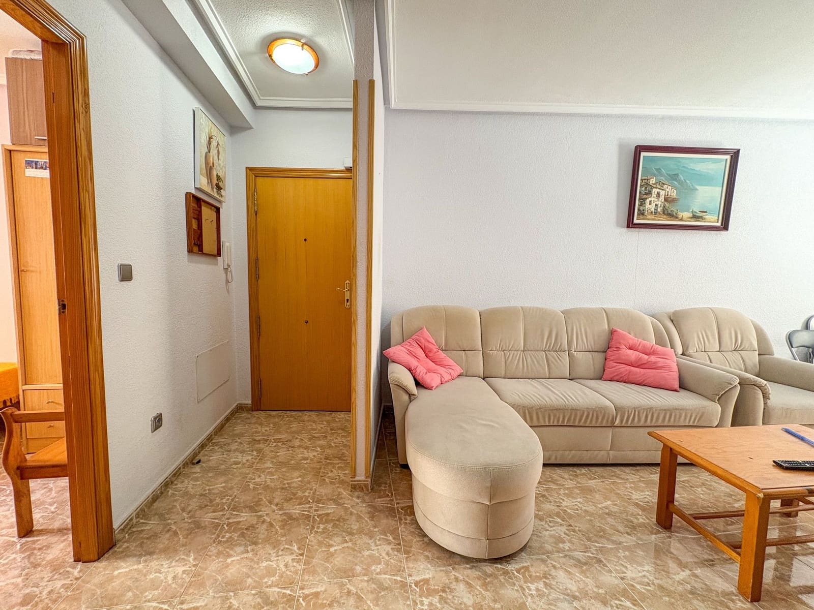 2 quarto Apartamento para arrendar em Torrevieja - 700 € (Ref: 9146743)
