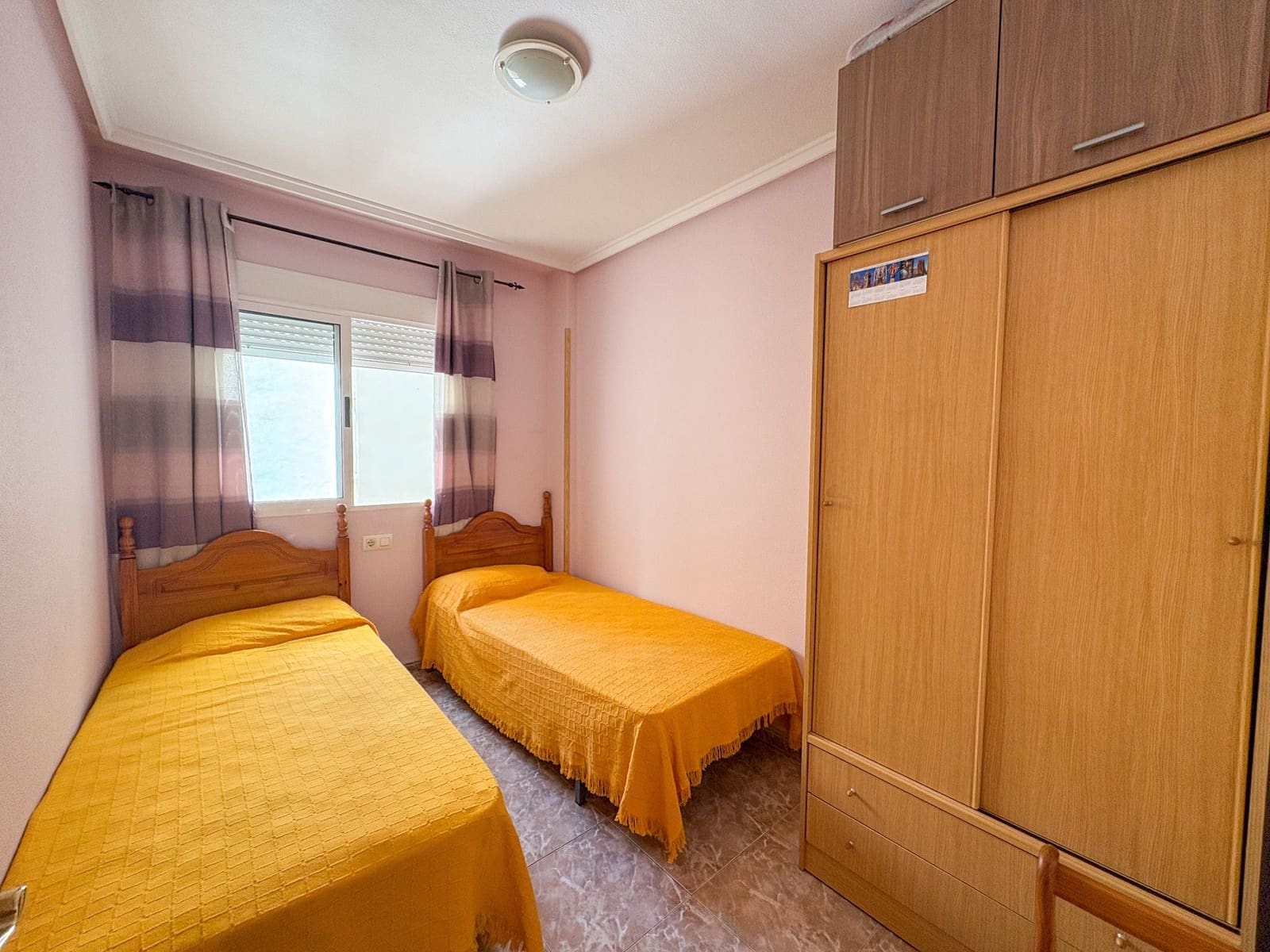 2 quarto Apartamento para arrendar em Torrevieja - 700 € (Ref: 9146743)
