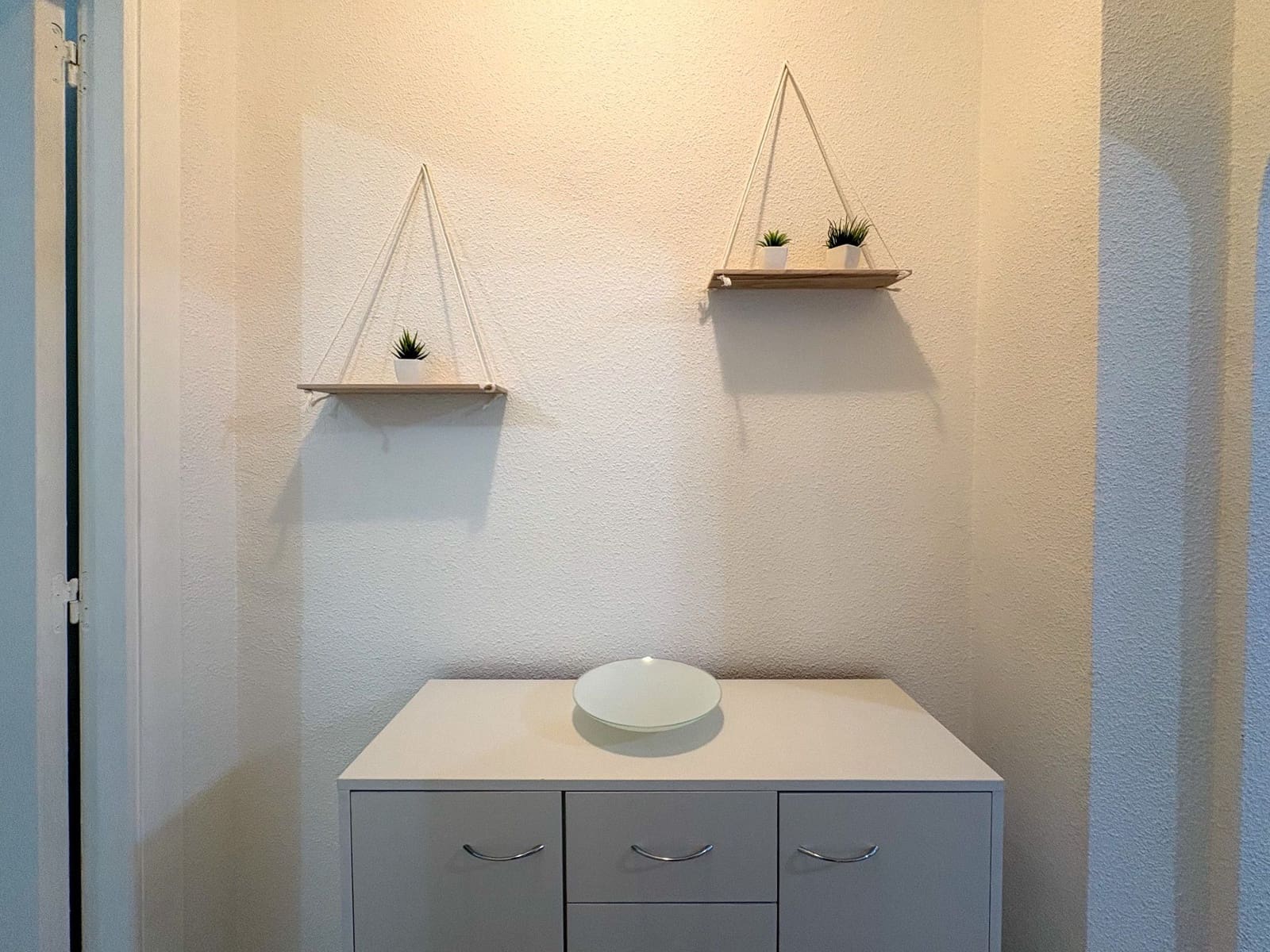 2 bedroom Flat for rent in Torrevieja with pool - € 800 (Ref: 9159252)