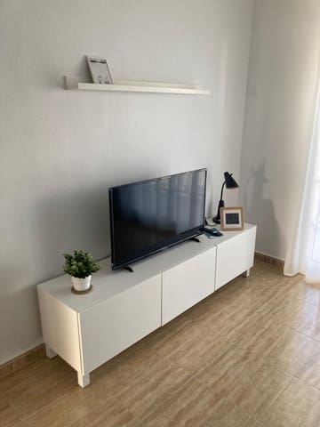 3 soveværelse Lejlighed til leje i Pilar de la Horadada med garage - € 1.200 (Ref: 9160783)