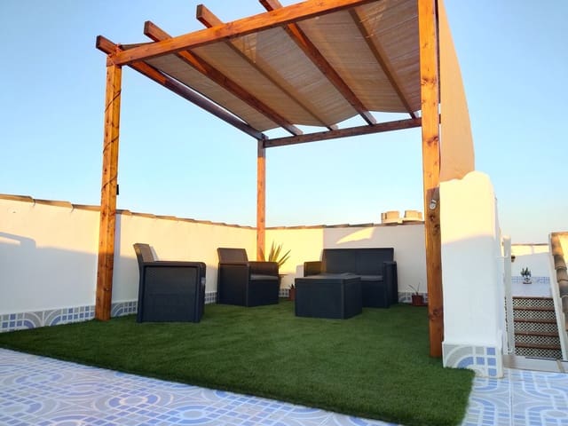 2 bedroom Penthouse for rent in Orihuela Costa, Orihuela with garage - € 750 (Ref: 9169317)