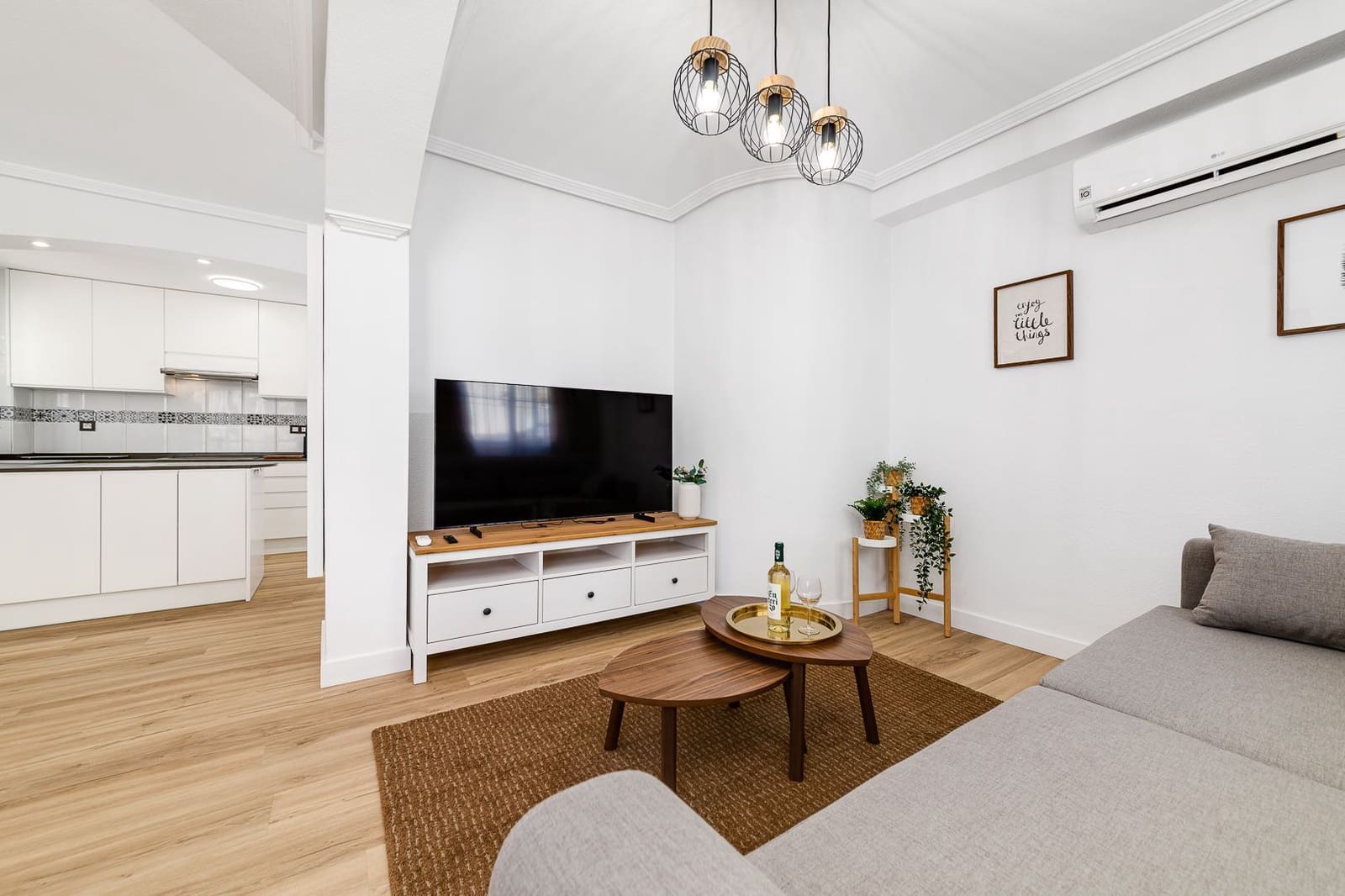 3 sovrum Villa att hyra i Orihuela Costa med pool garage - 1 550 € (Ref: 9171126)