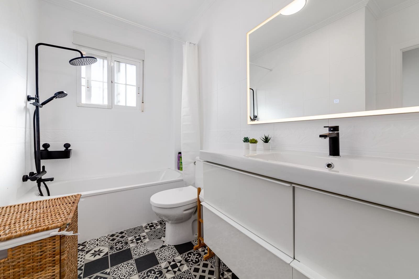 3 sovrum Villa att hyra i Orihuela Costa med pool garage - 1 550 € (Ref: 9171126)