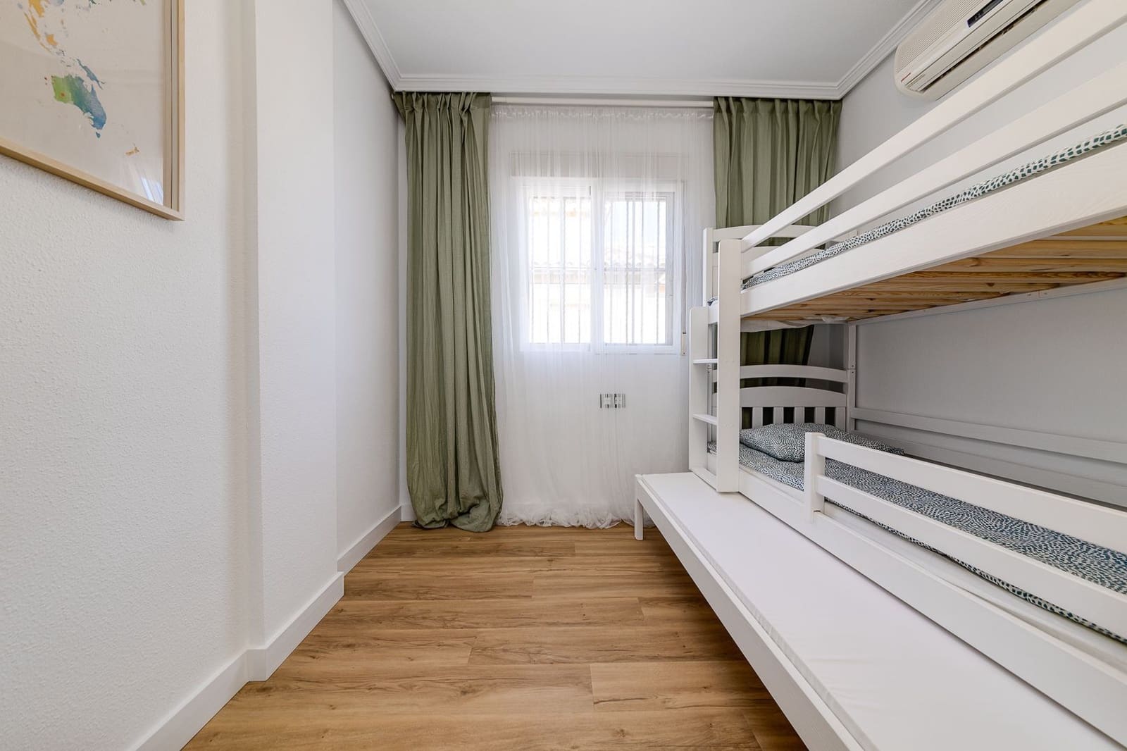 3 sovrum Villa att hyra i Orihuela Costa med pool garage - 1 550 € (Ref: 9171126)