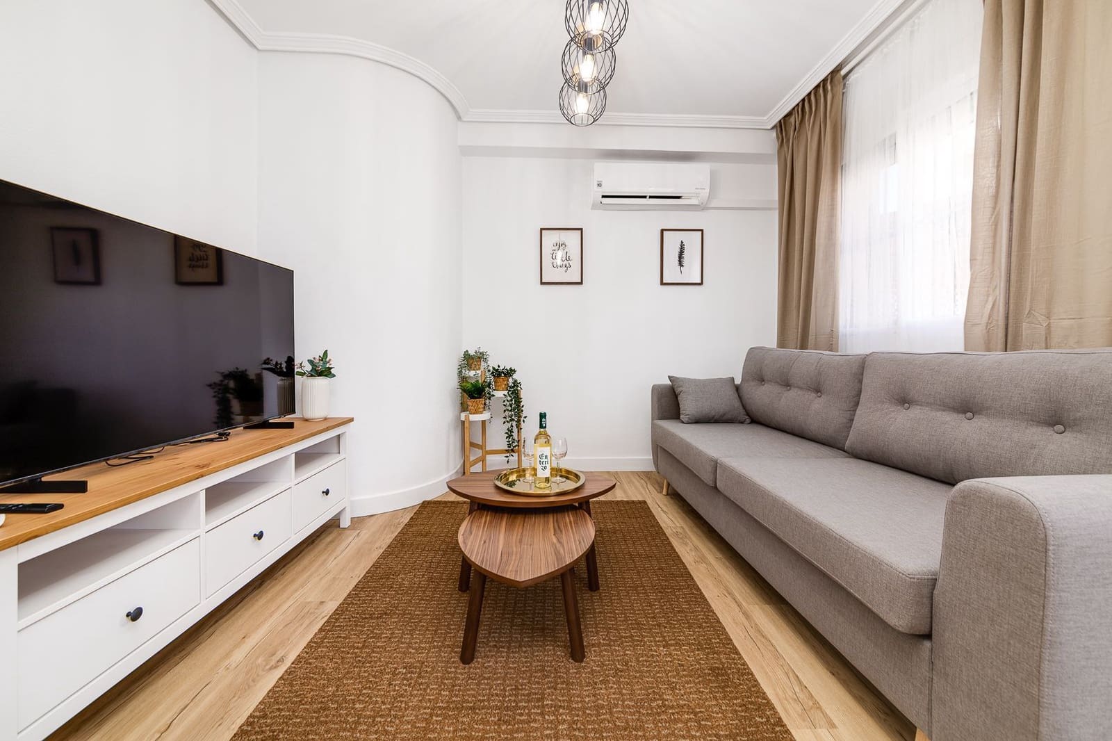 3 sovrum Villa att hyra i Orihuela Costa med pool garage - 1 550 € (Ref: 9171126)