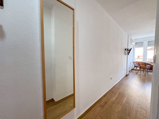 Yksiö vuokrattavana paikassa Mil Palmeras, Pilar de la Horadada - 500 € (Ref: 9173192)