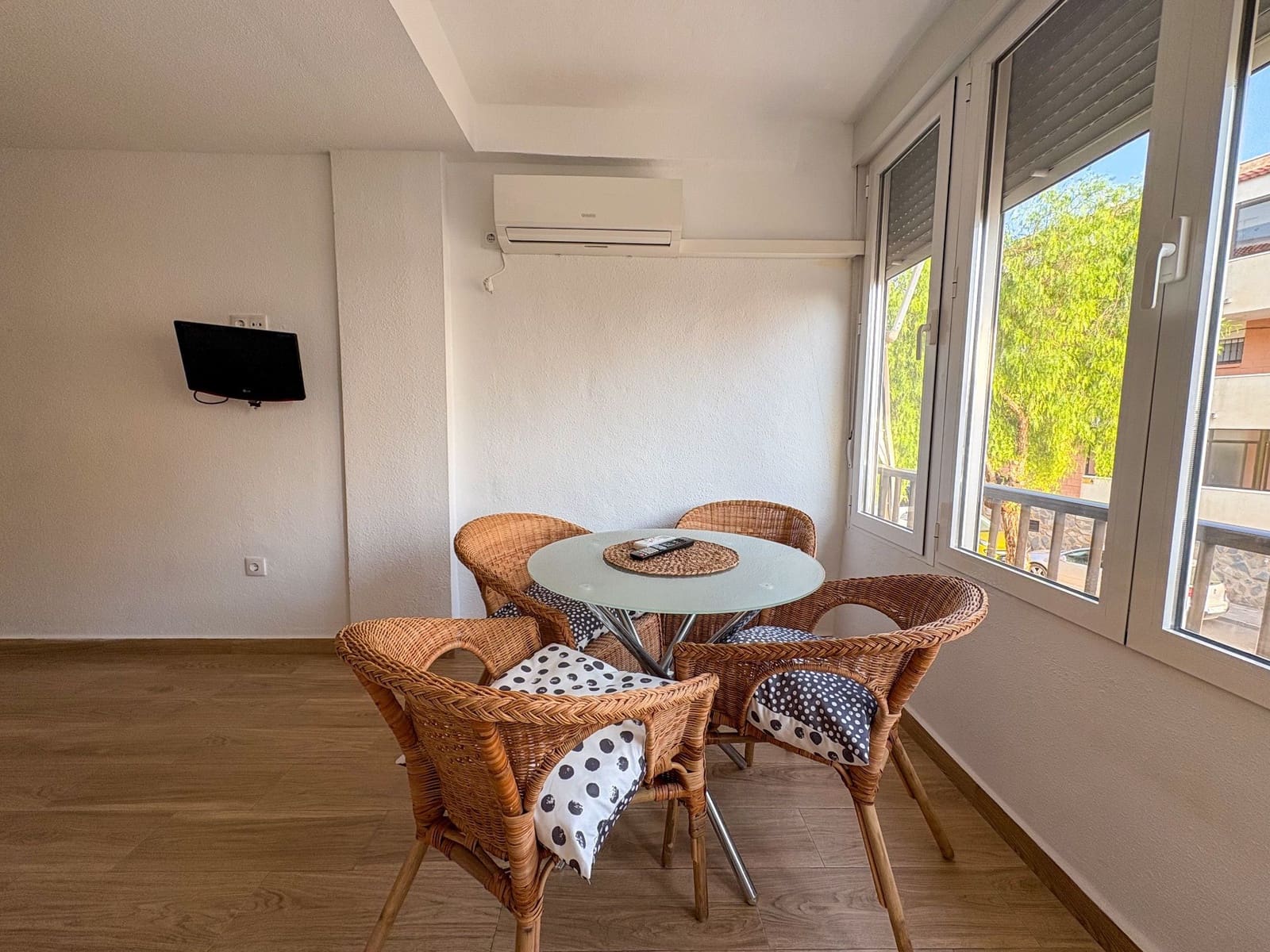 Yksiö vuokrattavana paikassa Pilar de la Horadada - 500 € (Ref: 9173192)