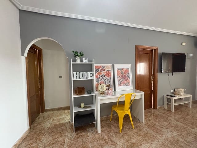 2 soveværelse Lejlighed til leje i Orihuela Costa, Orihuela med swimmingpool garage - € 875 (Ref: 9195259)