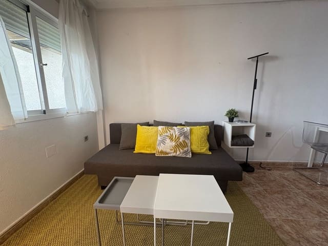 2 soveværelse Lejlighed til leje i Orihuela Costa, Orihuela med swimmingpool garage - € 875 (Ref: 9195259)