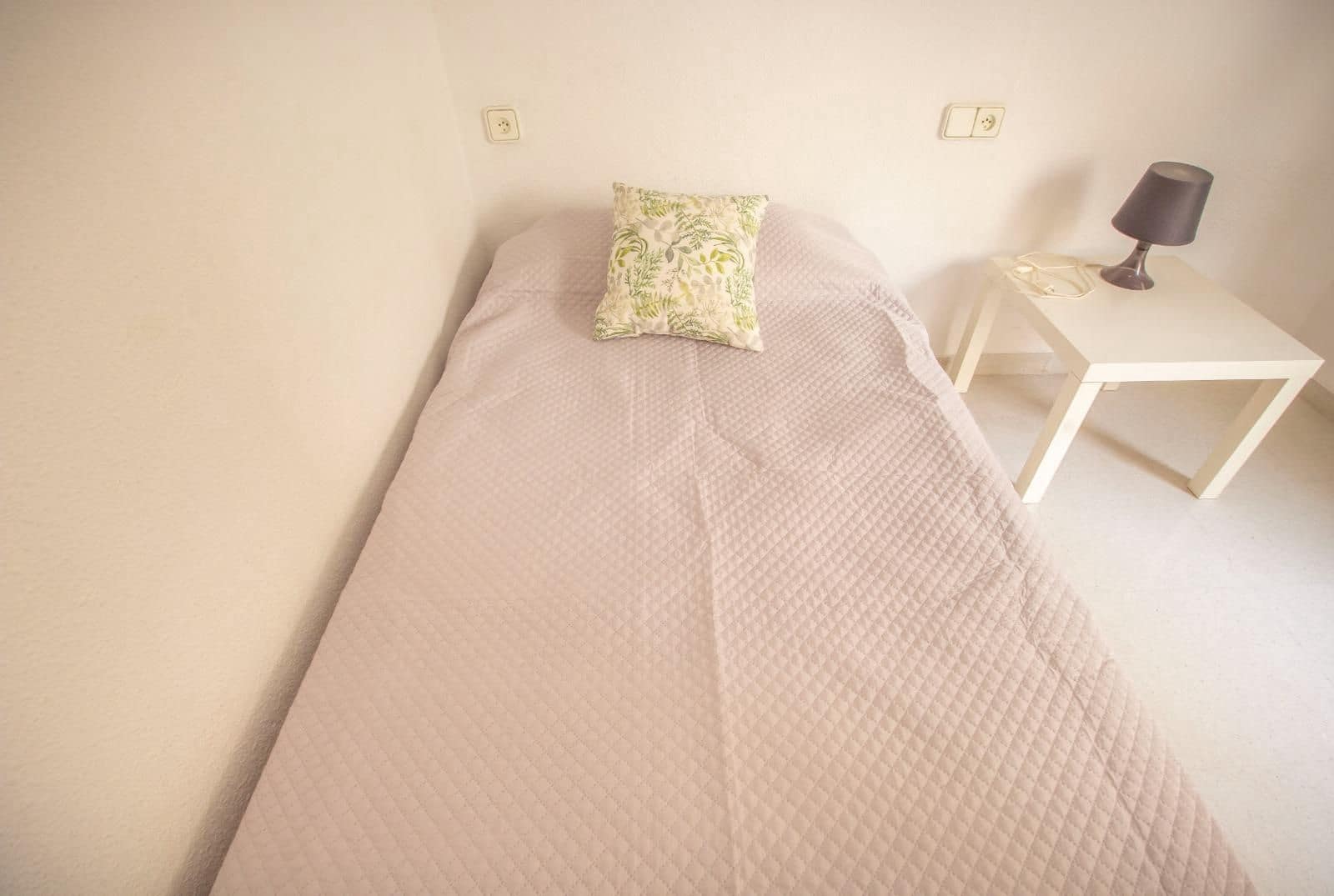 3 soverom Leilighet til leie i Torrevieja - € 1 300 (Ref: 9202173)