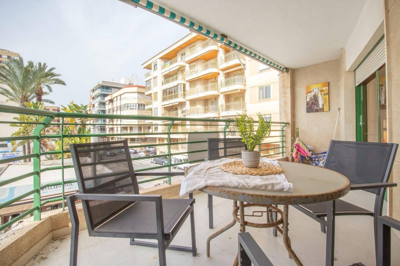 3 soverom Leilighet til leie i Torrevieja - € 1 300 (Ref: 9202173)