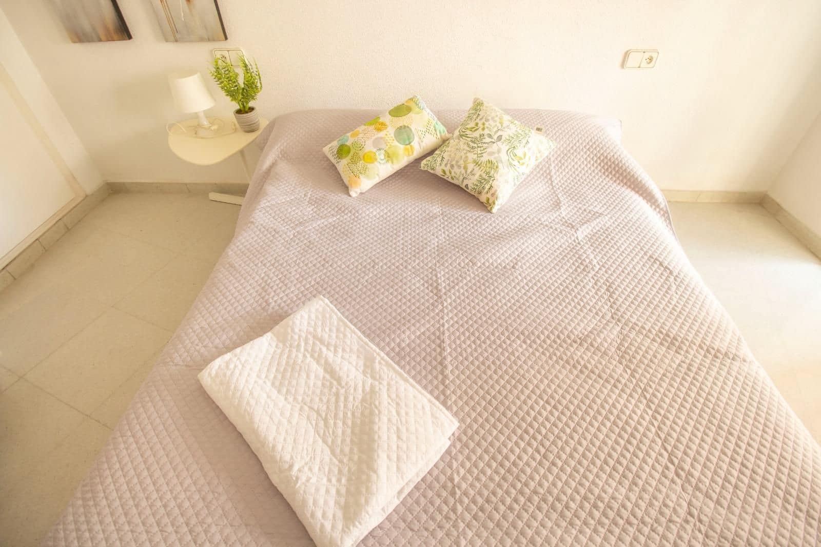 3 soverom Leilighet til leie i Torrevieja - € 1 300 (Ref: 9202173)