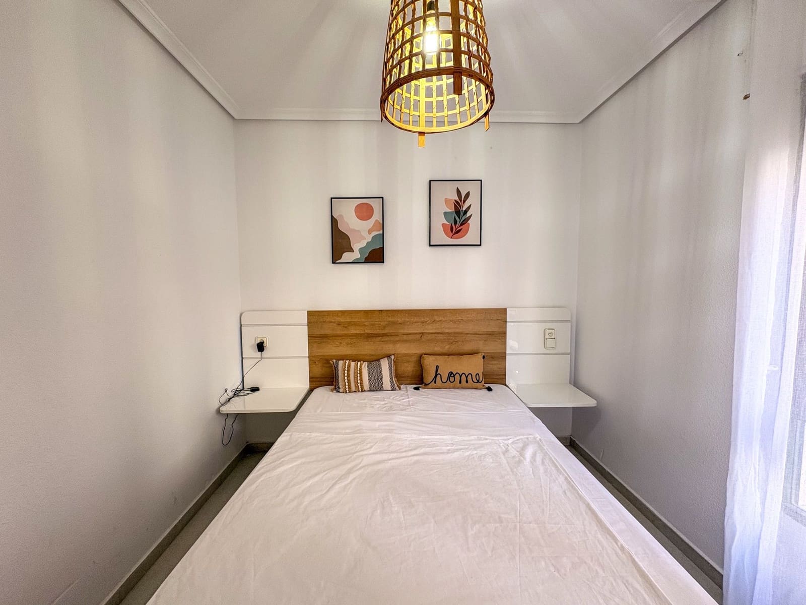 4 soverom Leilighet til leie i Torrevieja - € 1 300 (Ref: 9202173)