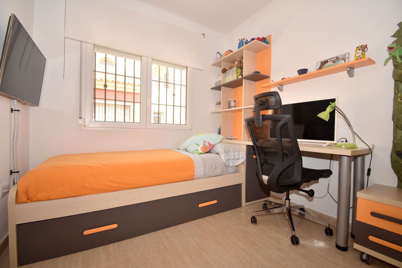 4 chambre Maison de Ville à vendre à Torre de la Horadada avec garage - 349 000 € (Ref: 9251845)