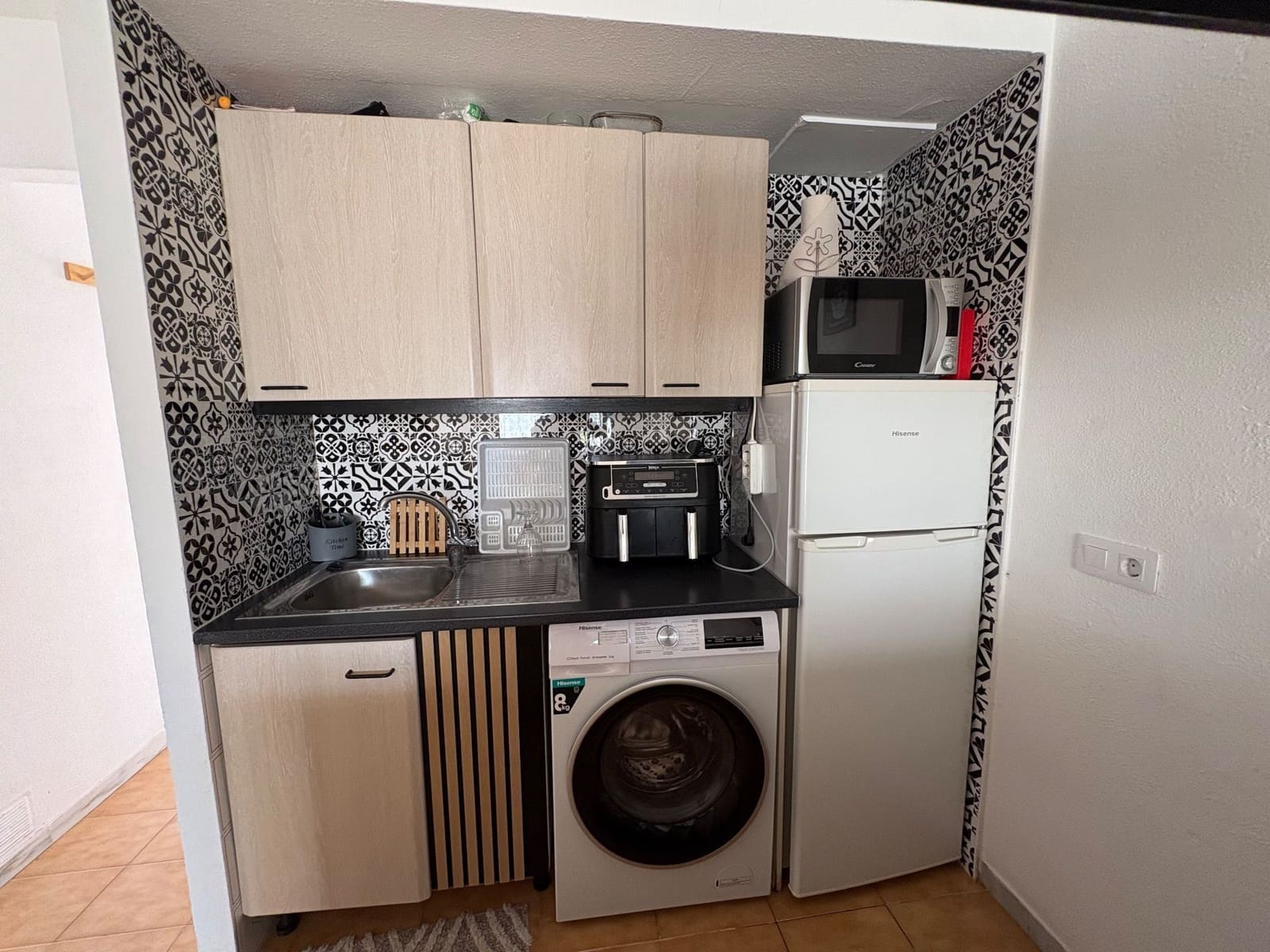 1 soveværelse Lejlighed til leje i Torrevieja - € 650 (Ref: 9262170)