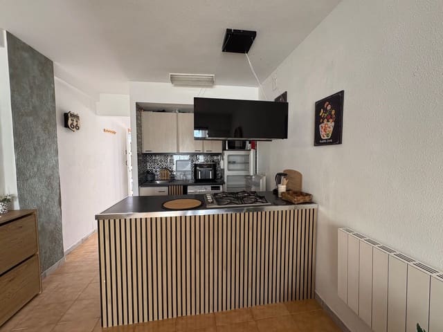 1 sovrum Lägenhet att hyra i Torrevieja - 650 € (Ref: 9262170)