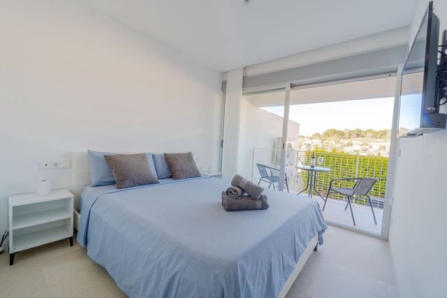 2 bedroom Bungalow for rent in Torrevieja with pool garage - € 1,500 (Ref: 9299025)