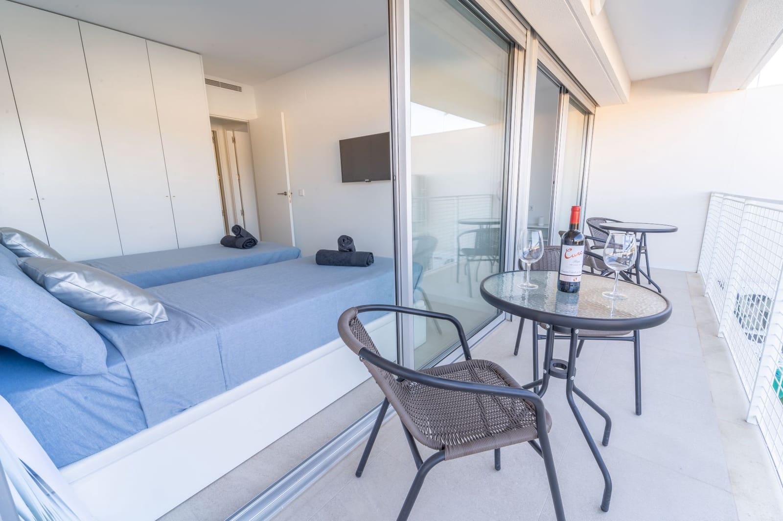 2 bedroom Bungalow for rent in Torrevieja with pool garage - € 1,500 (Ref: 9299025)