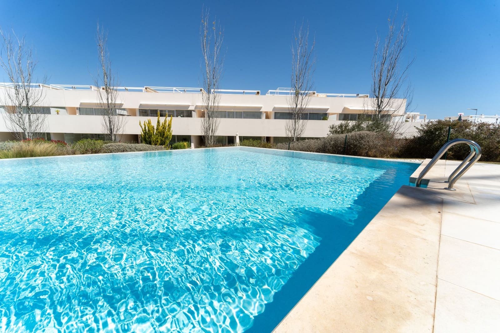2 bedroom Bungalow for rent in Torrevieja with pool garage - € 1,500 (Ref: 9299025)