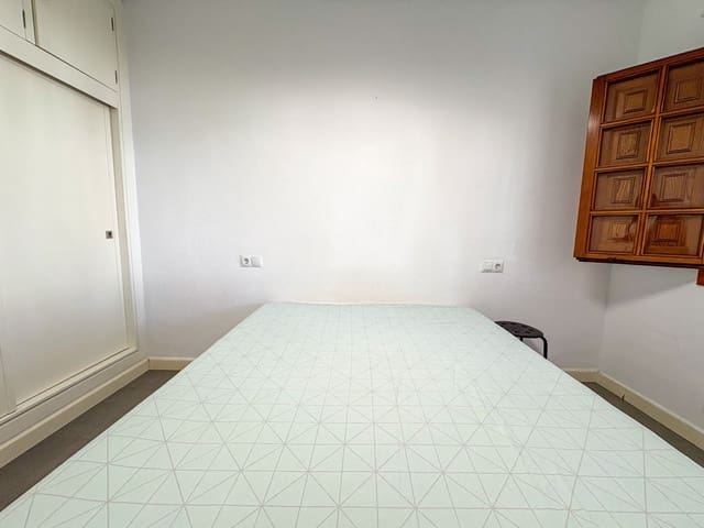 1 slaapkamer Flat te huur in Pilar de la Horadada - € 550 (Ref: 9310443)