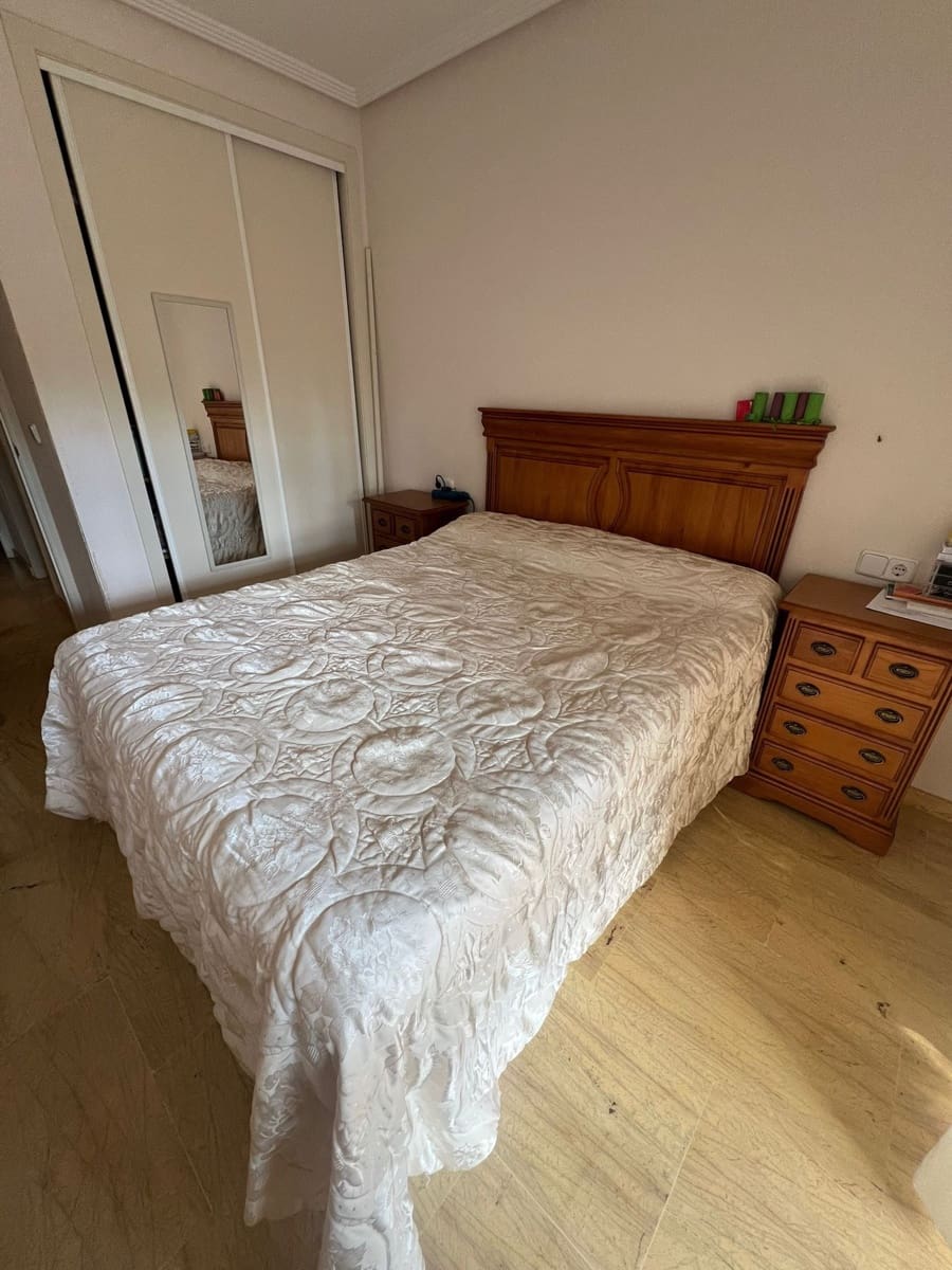 2 bedroom Flat for rent in Orihuela Costa with pool garage - € 950 (Ref: 9317202)