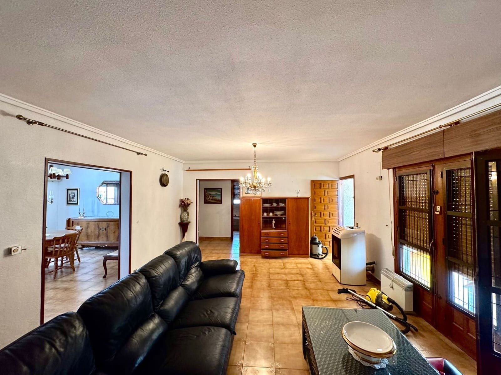 3 quarto Moradia para arrendar em Ciudad Quesada com piscina garagem - 2 000 € (Ref: 9340674)