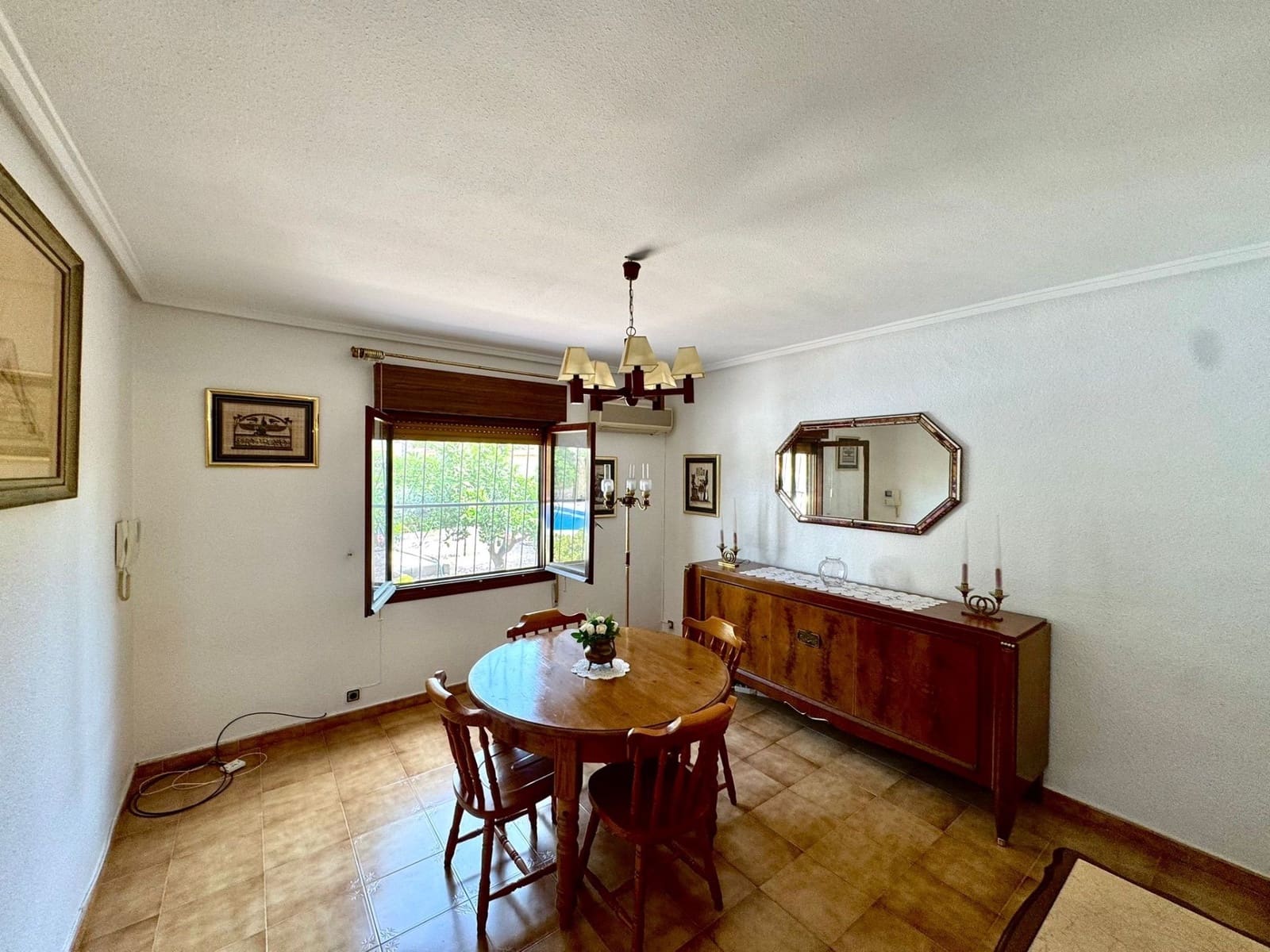 3 quarto Moradia para arrendar em Ciudad Quesada com piscina garagem - 2 000 € (Ref: 9340674)