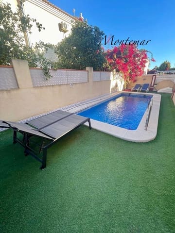 3 soveværelse Semi-Rækkehus til leje i Dehesa de Campoamor, Orihuela med swimmingpool garage - € 1.150 (Ref: 9344327)