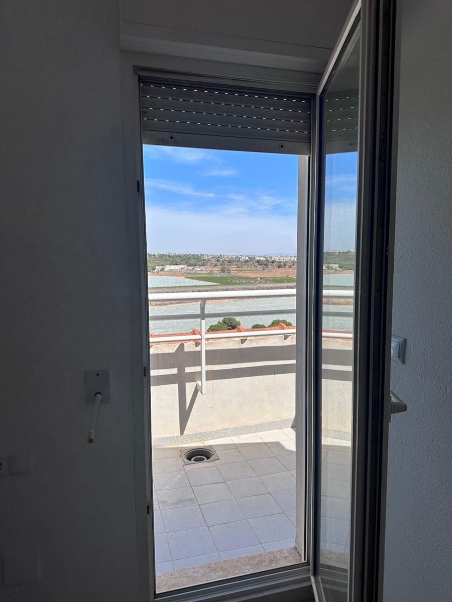 Ático de 4 habitaciones en Dehesa de Campoamor en alquiler con piscina garaje - 1.300 € (Ref: 9346784)